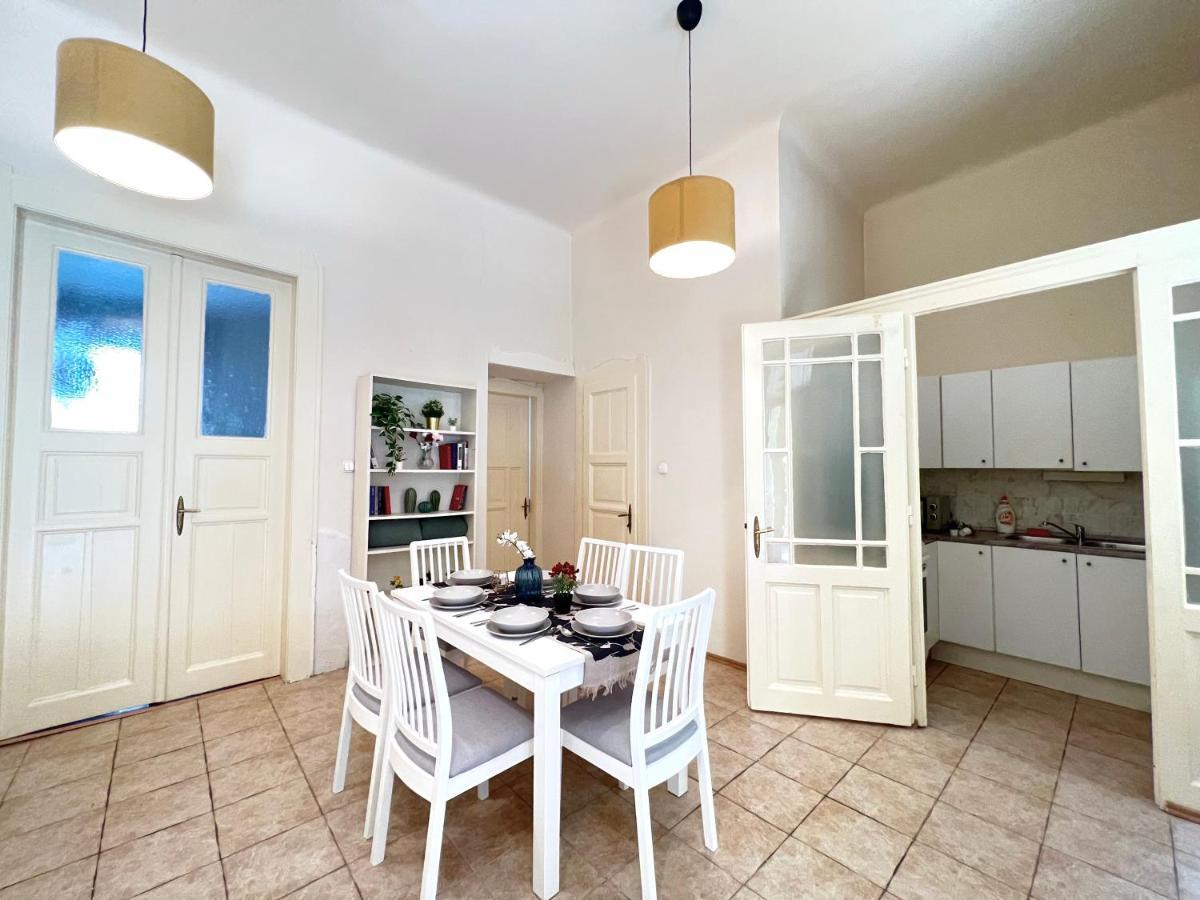 Hogyes Endre Apartment Budapest Eksteriør bilde